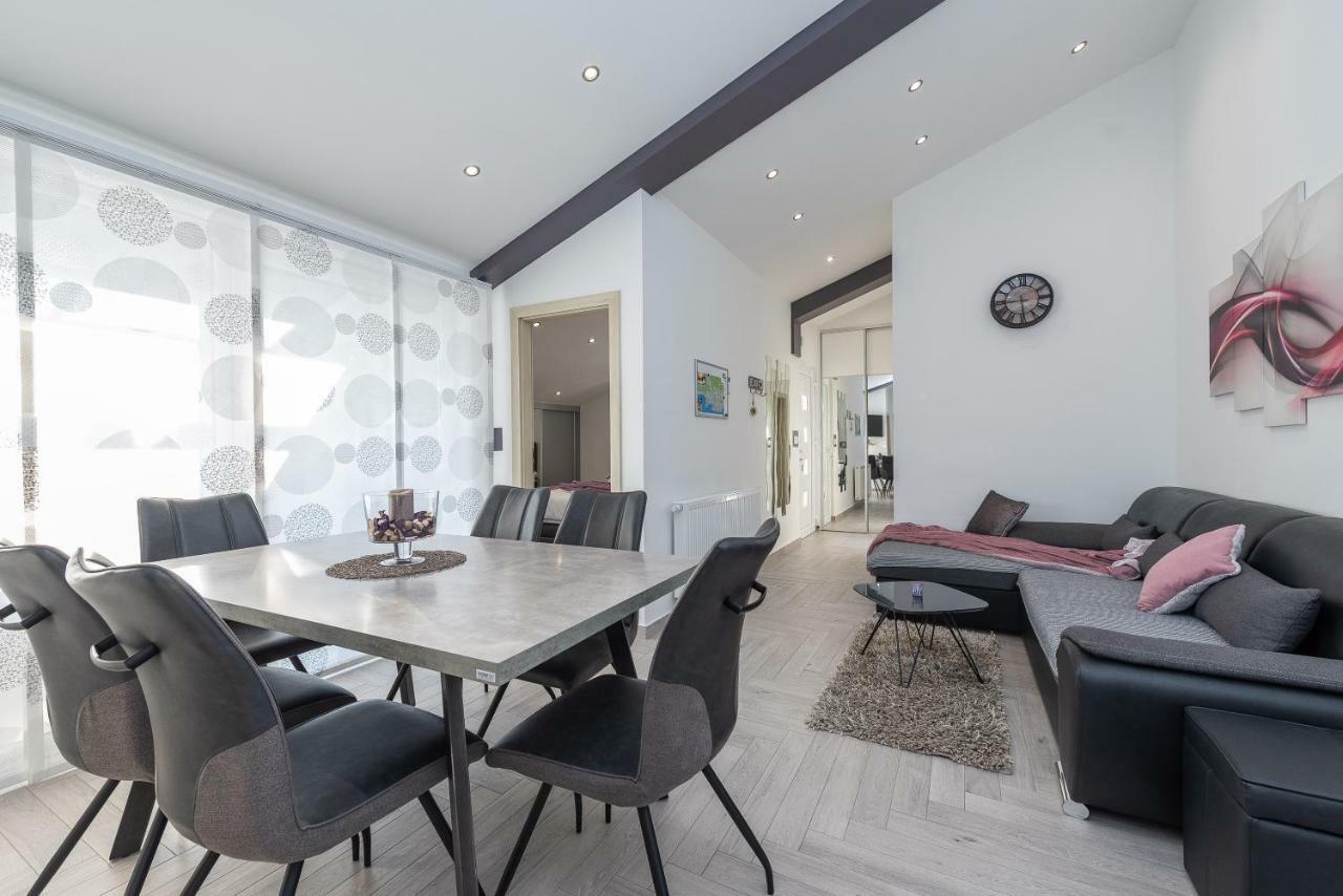 Apartments Luky زادار المظهر الخارجي الصورة