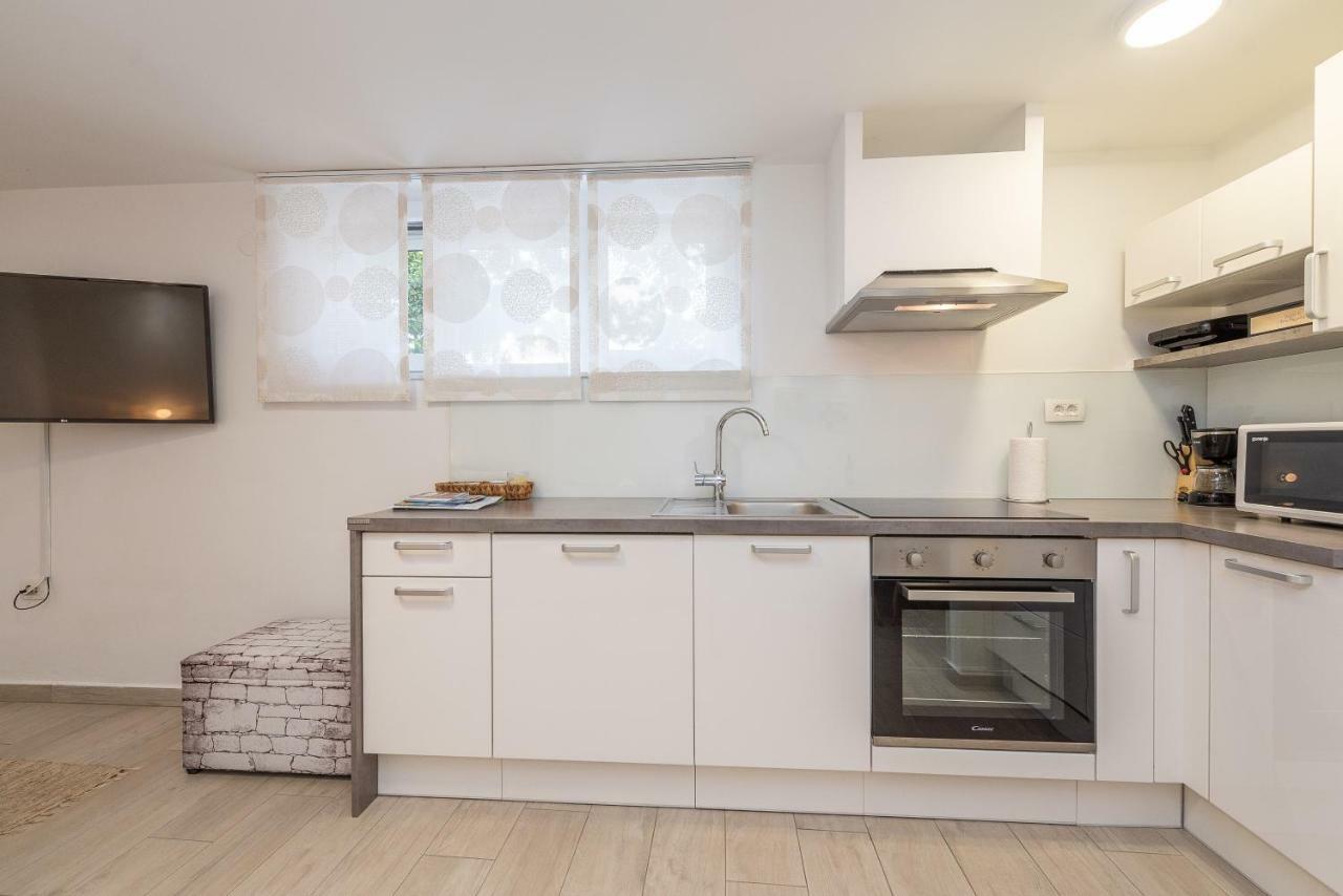 Apartments Luky زادار المظهر الخارجي الصورة